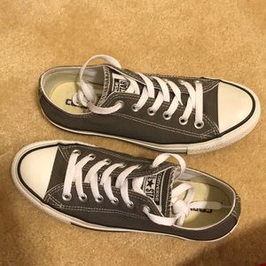 GREY LOW CONVERSE ALL STARS